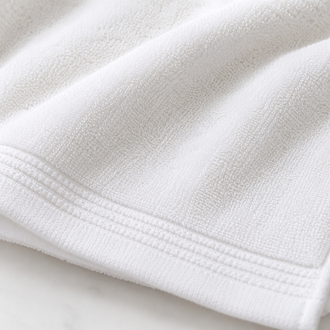 MintnGrey Luxury Cotton Towel 550 GSM | White